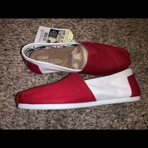 Women’s Toms Red & White Brand New